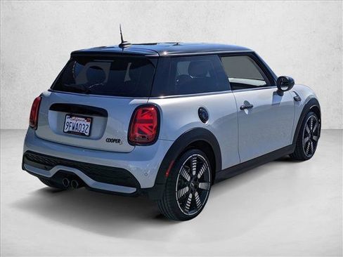 Certified 2023 MINI Cooper S FWD image 5