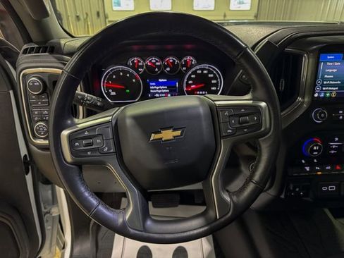 Used 2022 Chevrolet Silverado 3500 LT w/ Texas Edition image 13