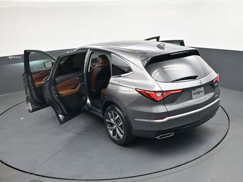 Used 2024 Acura MDX SH-AWD w/ Technology Package image 41