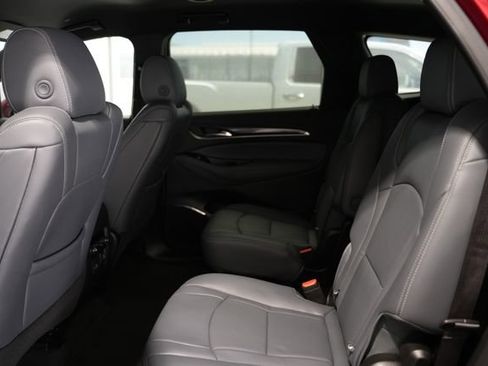 Used 2024 Buick Enclave Premium AWD/4WD image 17