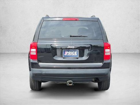 Used 2014 Jeep Patriot Sport w/ Power Value Group FWD image 6