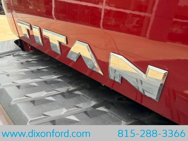 Used 2019 Nissan Titan PRO-4X AWD/4WD image 27