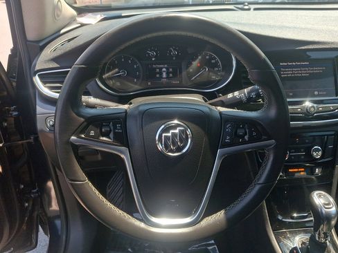 Used 2022 Buick Encore Preferred w/ Safety Package AWD/4WD image 18