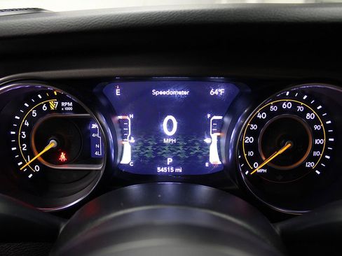 Used 2021 Jeep Gladiator Sport AWD/4WD image 11