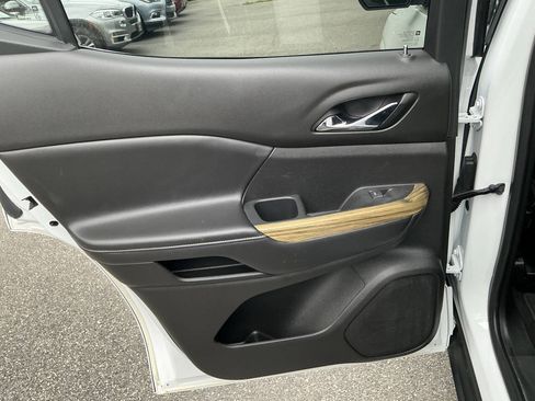 Used 2019 GMC Acadia Denali AWD/4WD image 29