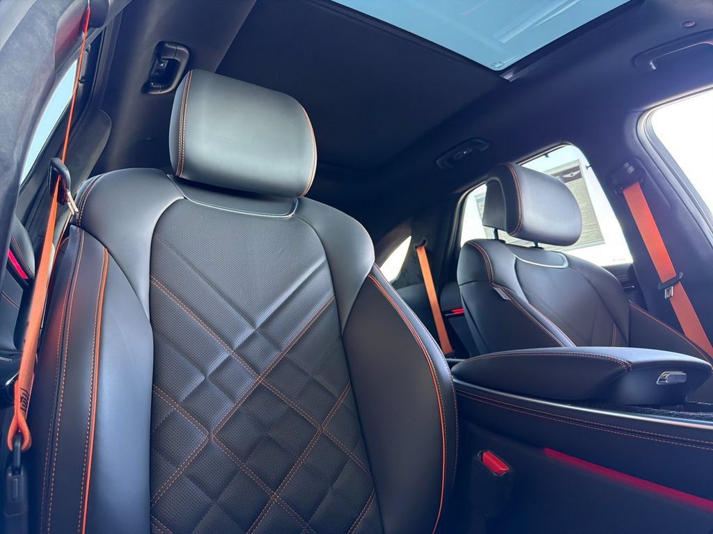 New 2026 Genesis GV70 3.5T Sport Prestige AWD/4WD image 17