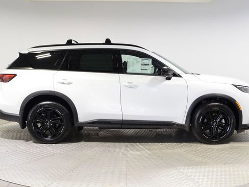 New 2026 INFINITI QX60 Sport w/ Dark Cargo Package AWD/4WD image 6