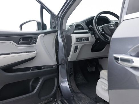 Used 2019 Honda Odyssey EX-L image 24