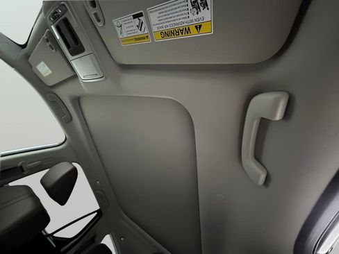 Certified 2025 Honda Pilot Elite image 25