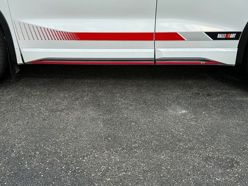 Used 2024 Mitsubishi Outlander Ralliart image 14