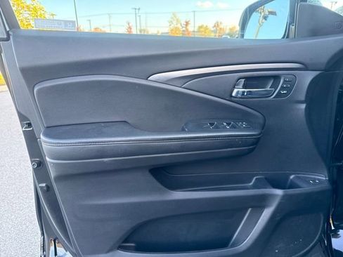 Certified 2022 Honda Pilot EX-L image 9