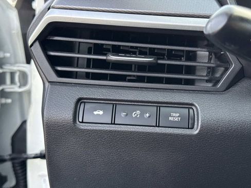 Certified 2023 Nissan Altima 2.5 SR image 33