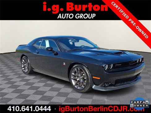 Used 2023 Dodge Challenger R/T Scat Pack image 1