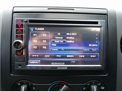 Used 2006 Ford F150 XLT image 21