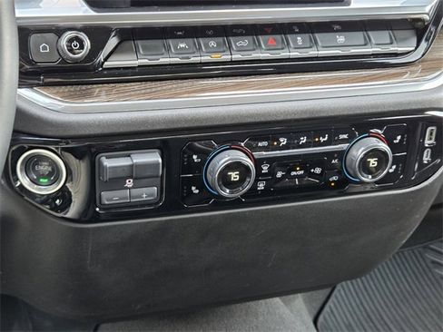Certified 2025 Chevrolet Silverado 1500 LT image 33