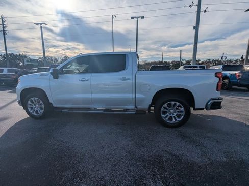 Used 2025 Chevrolet Silverado 1500 LTZ w/ Technology Package image 8