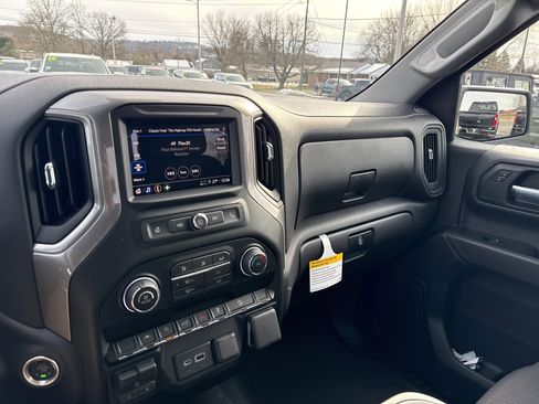 New 2026 Chevrolet Silverado 1500 Custom Trail Boss w/ Turbomax Blackout Package image 31