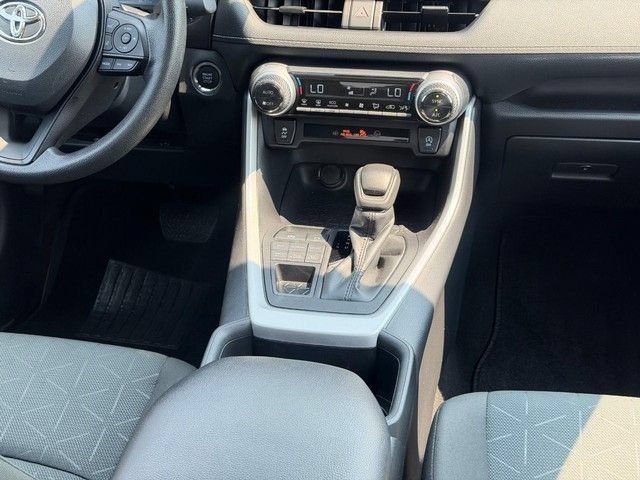Certified 2024 Toyota RAV4 XLE AWD/4WD image 13