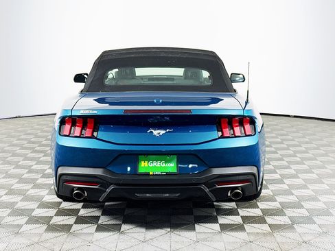 Used 2026 Ford Mustang Convertible RWD image 7