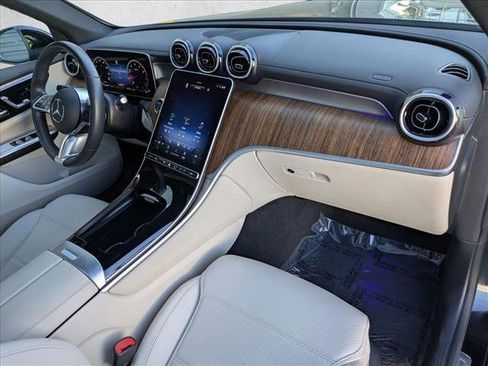 Certified 2024 Mercedes-Benz GLC 300 4MATIC image 23