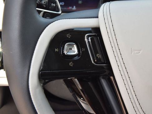 New 2026 Lincoln Aviator Reserve AWD/4WD image 26