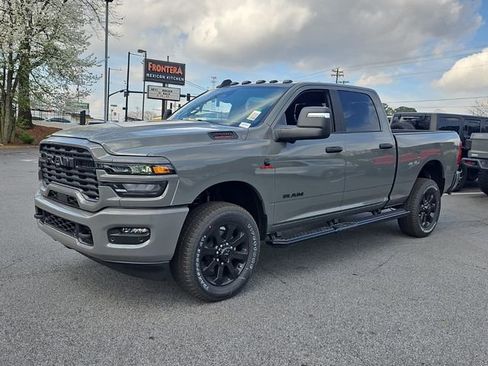 New 2026 RAM 2500 Big Horn AWD/4WD image 3