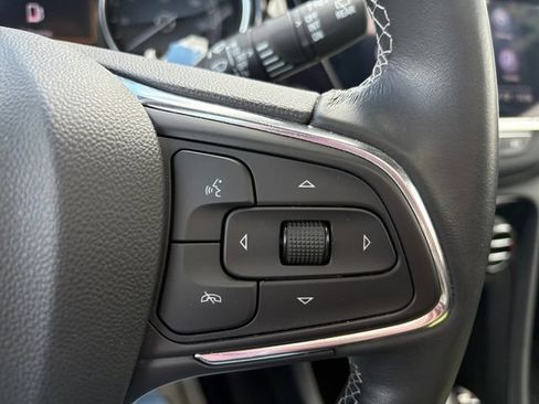 Used 2023 Buick Encore GX Essence w/ Experience Buick Package AWD/4WD image 27