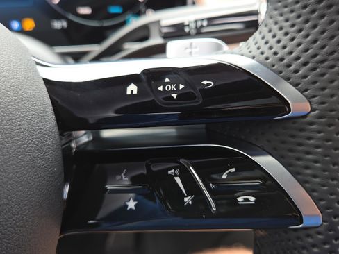 New 2026 Mercedes-Benz GLC 300 4MATIC image 24