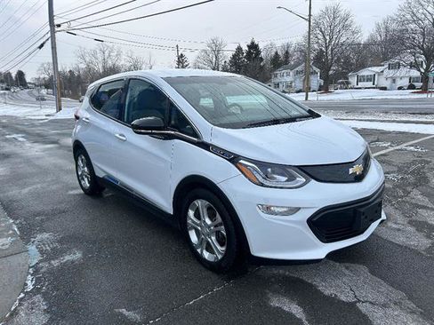 Certified 2018 Chevrolet Bolt LT image 8