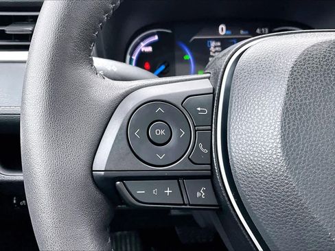 Certified 2024 Toyota RAV4 XLE w/ Convenience Package image 22