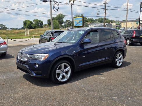 Used 2017 BMW X3 xDrive28i AWD/4WD image 2