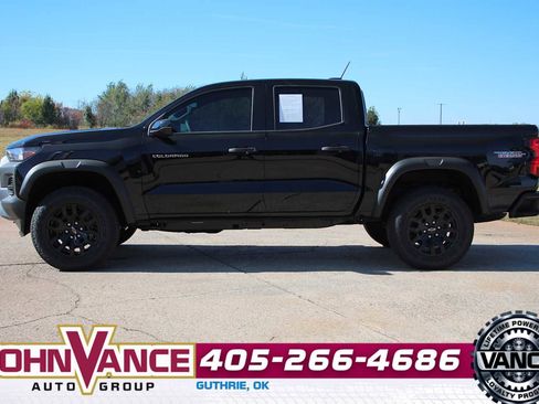 Used 2026 Chevrolet Colorado Trail Boss image 6