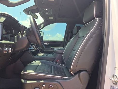 Used 2026 GMC Sierra 2500 AT4X AWD/4WD image 12