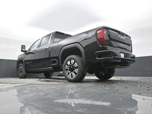 Used 2026 GMC Sierra 2500 Denali w/ Denali Reserve Package AWD/4WD image 38