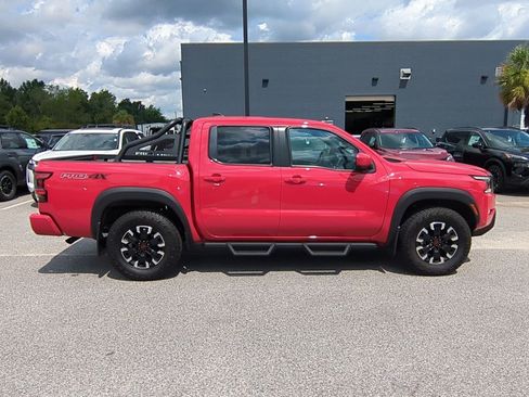 Certified 2023 Nissan Frontier PRO-4X w/ Pro Convenience Package AWD/4WD image 2