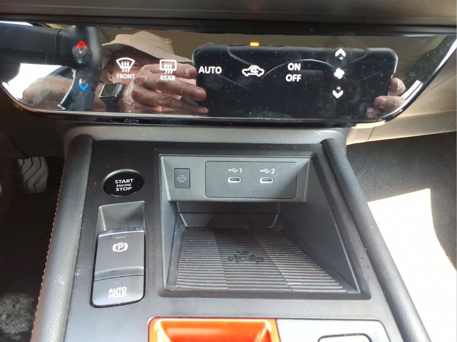 Used 2026 Nissan Kicks SR AWD/4WD image 24
