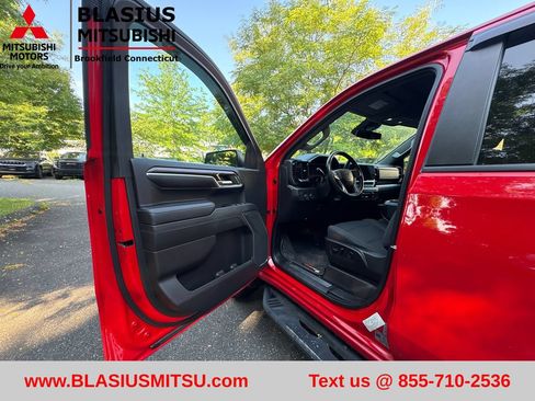 Used 2022 Chevrolet Silverado 1500 LT Trail Boss w/ Protection Package AWD/4WD image 13