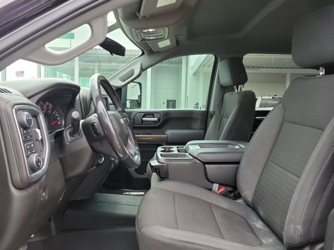 Used 2022 Chevrolet Silverado 2500 LT w/ Convenience Package AWD/4WD image 12
