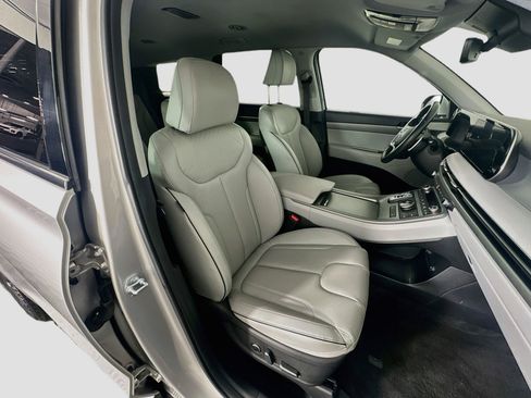 Used 2024 Hyundai Palisade SEL FWD image 34