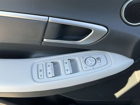 Used 2025 Hyundai Sonata SEL image 22
