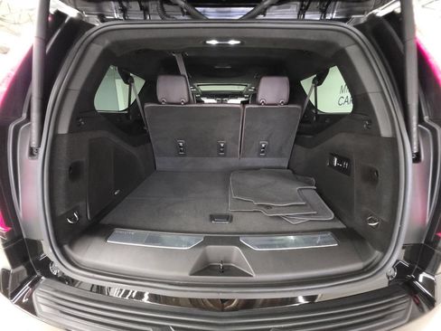 Used 2023 Cadillac Escalade ESV V AWD/4WD image 24