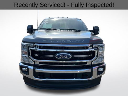 Used 2022 Ford F250 Lariat w/ Lariat Value Package image 3