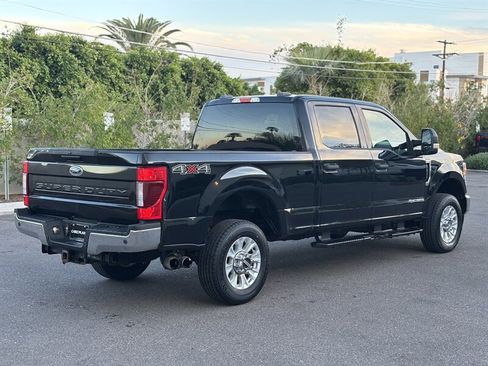 Used 2020 Ford F350 XLT AWD/4WD image 2