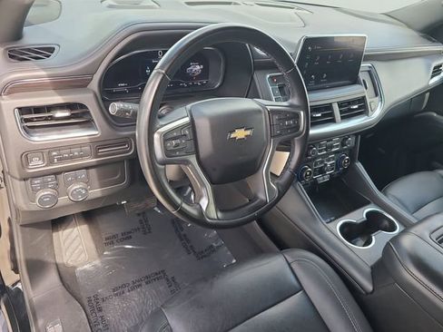 Used 2024 Chevrolet Suburban LT AWD/4WD image 30