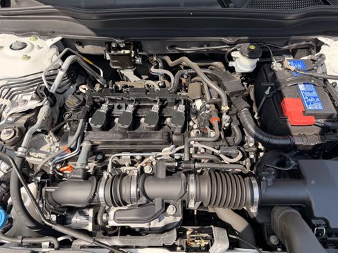 Used 2022 Honda Accord Sport image 31