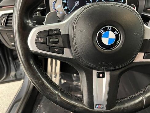 Used 2018 BMW 530i xDrive AWD/4WD image 11