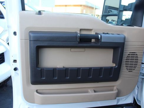 Used 2015 Ford F350 Lariat w/ Lariat Ultimate Package image 22