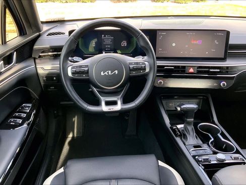 Used 2026 Kia K5 GT-Line w/ GT-Line Premium Package image 5