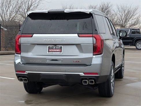 New 2026 GMC Yukon Denali w/ Sun & Power Step Package image 4