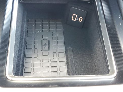 New 2026 Lincoln Corsair Premiere image 22